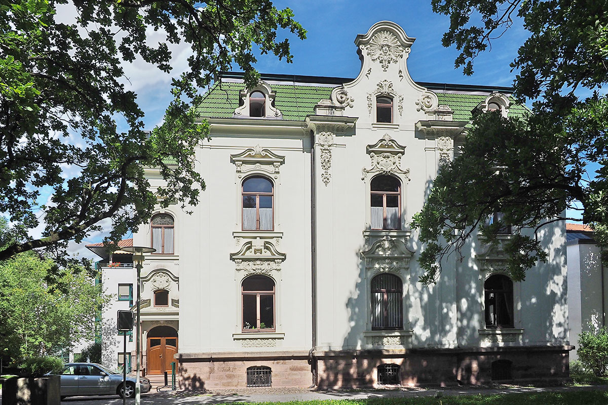 Johannispark Pflegezentrum Suhl: Villa (Foto: Manuela Hahnebach)