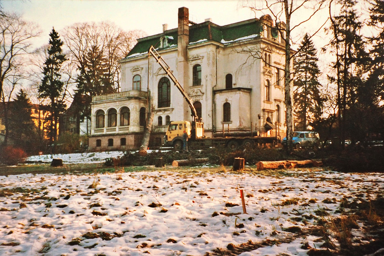 Johannispark Pflegezentrum Suhl: Baustart bei der Schlegelmilch-Villa im Dezember 1996