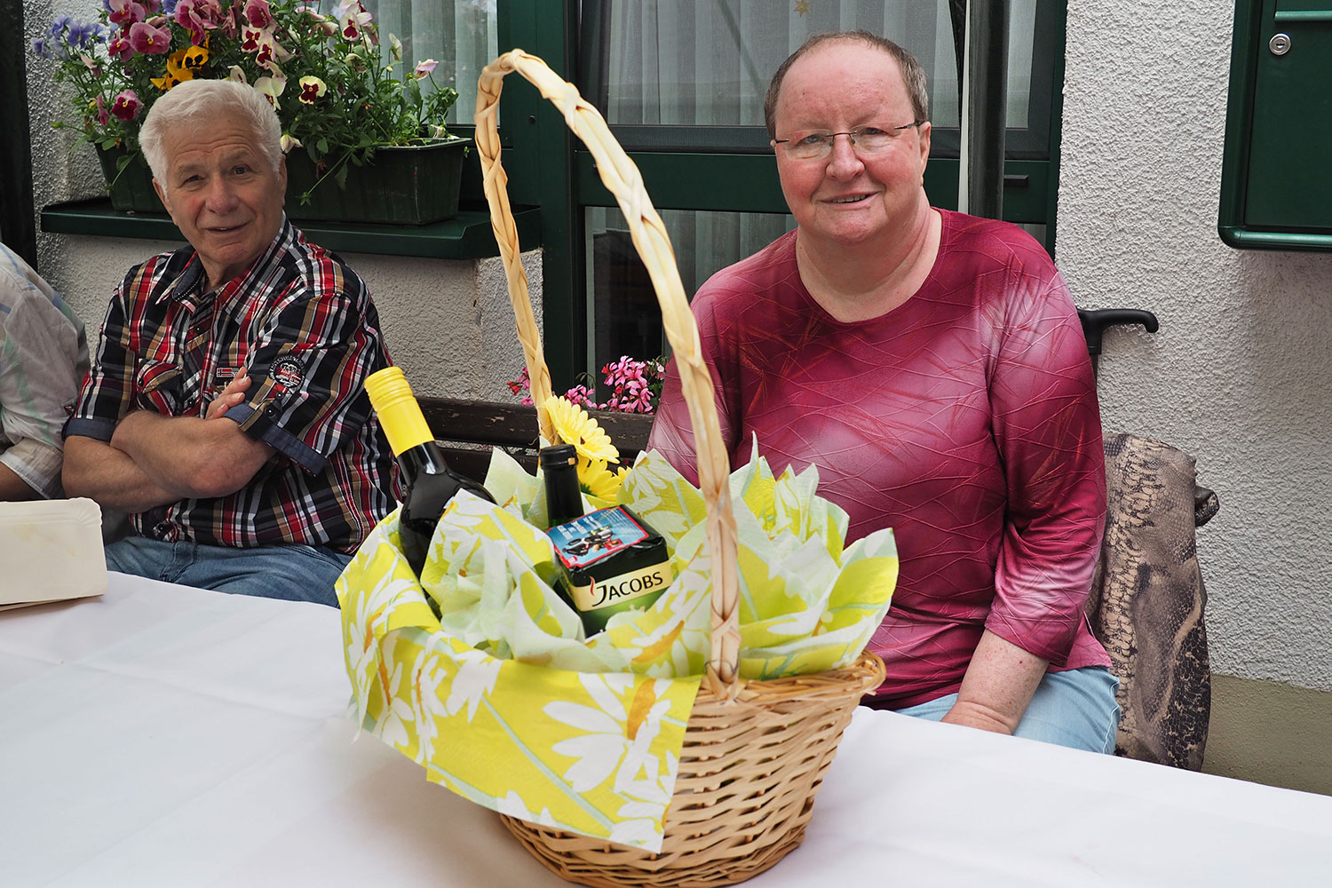 Johannispark Pflegezentrum Suhl: Parkfest 2017: kleines Dankeschön (Foto: Manuela Hahnebach)