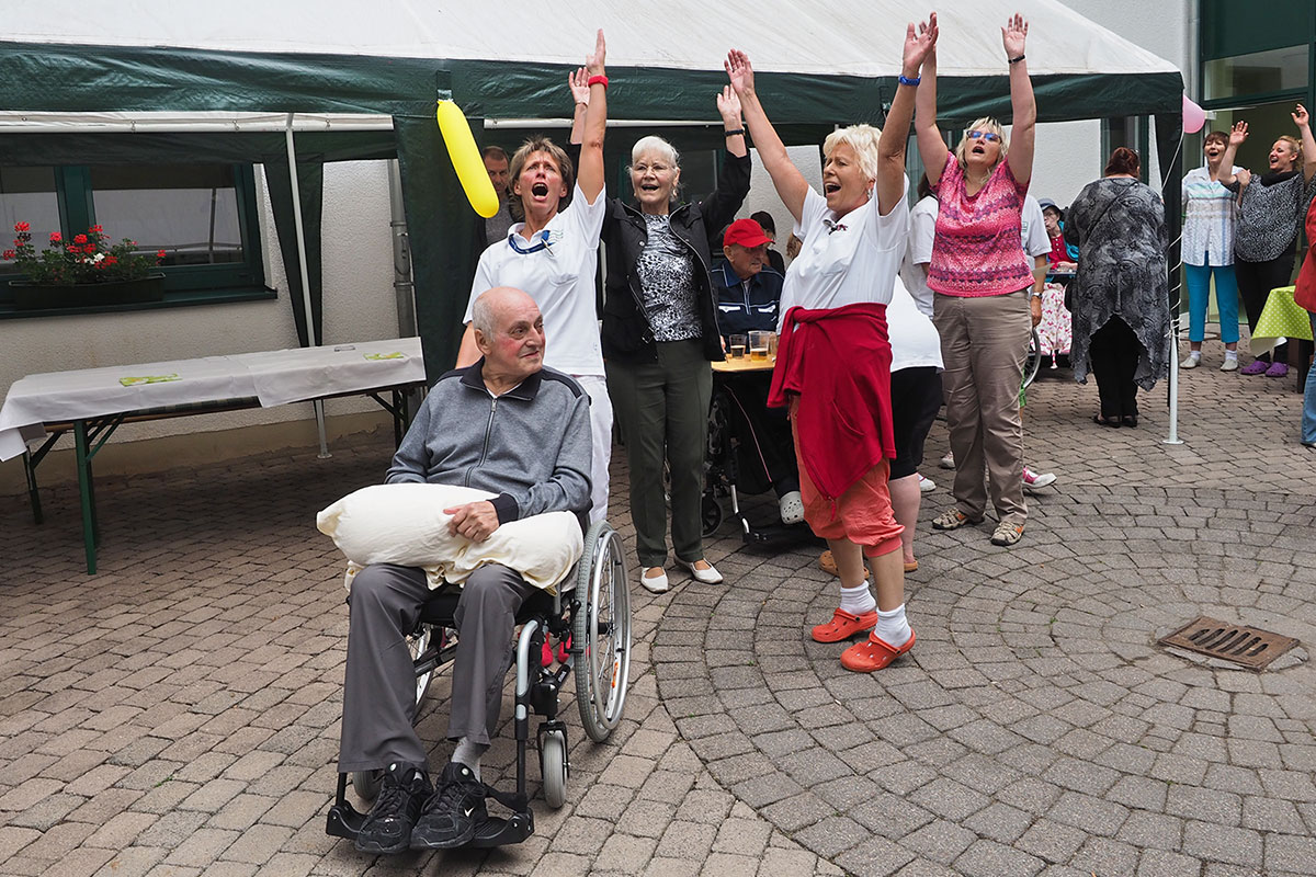 Johannispark Pflegezentrum Suhl: Parkfest 2017: Stimmung (Foto: Manuela Hahnebach)