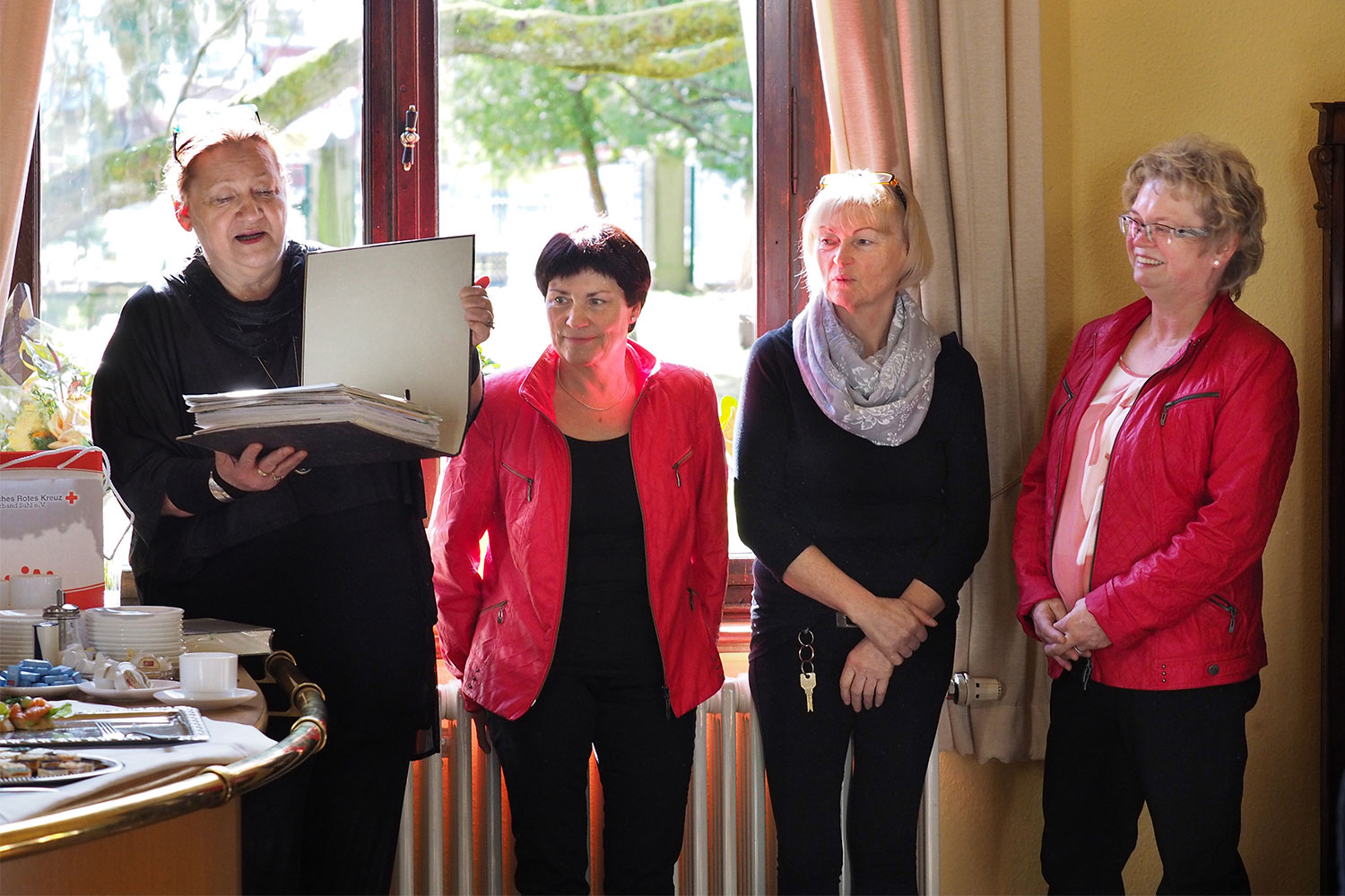 Johannispark Pflegezentrum Suhl: 20 Jahre, 2018: Johannispark-Geschäftsführerinnen: Gudrun Vestner, Silka Böhnhardt, Karola Mehlitz, Anneliese Zappe (Foto: Manuela Hahnebach)