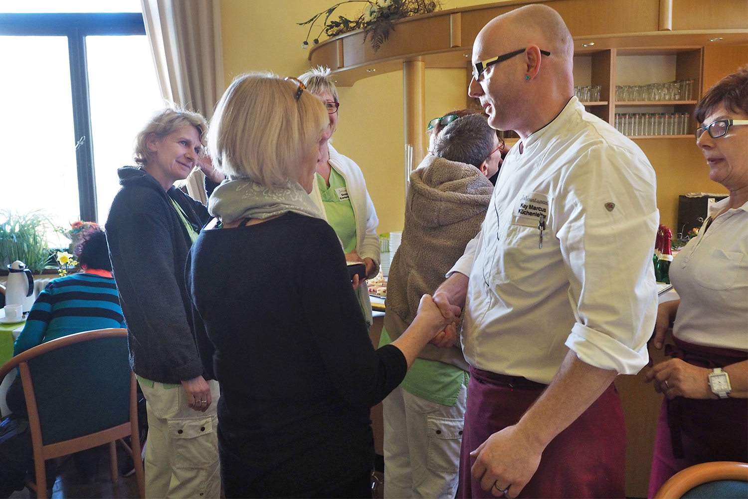 Johannispark Pflegezentrum Suhl: 20 Jahre, 2018: Dank an die Johannispark-Mitarbeiter: Kay Marcus, Küchenleiter (Foto: Manuela Hahnebach)