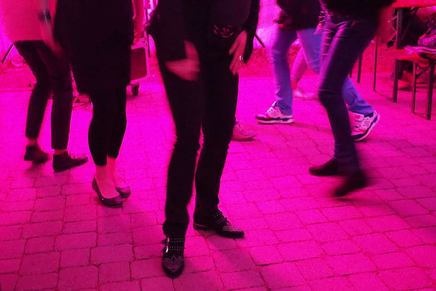 Johannispark Pflegezentrum Suhl: Zeltparty 2018: Tanzen (Foto: Manuela Hahnebach)