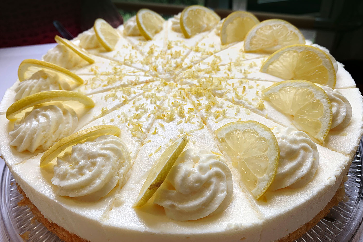 Johannispark Pflegezentrum Suhl: Parkfest 2019: Zitronencremtorte (Foto: Manuela Hahnebach)