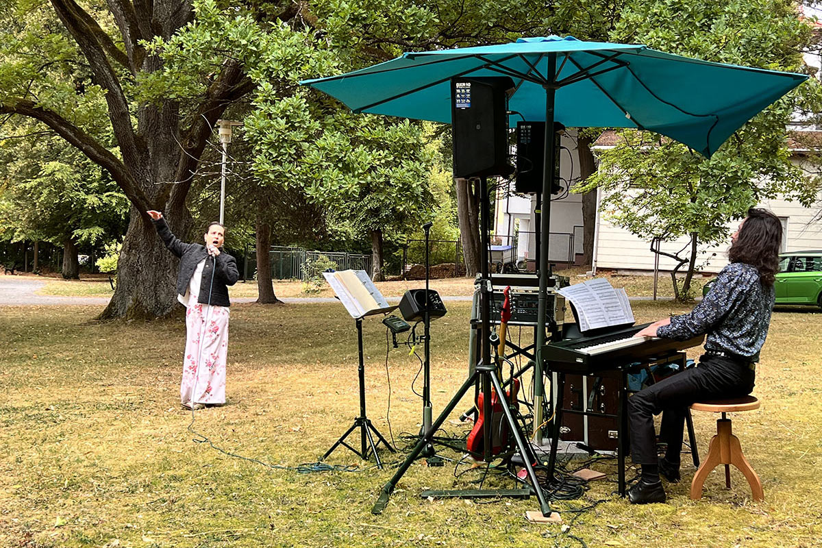 Johannispark Pflegezentrum Suhl: Parkfest 2022: Musical (Foto: Manuela Hahnebach)